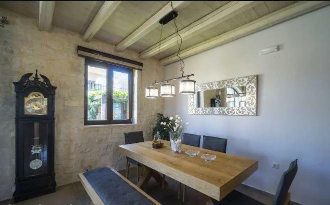 Heraklion Twins House - Private Pool Retreat Episkopi  Luaran gambar